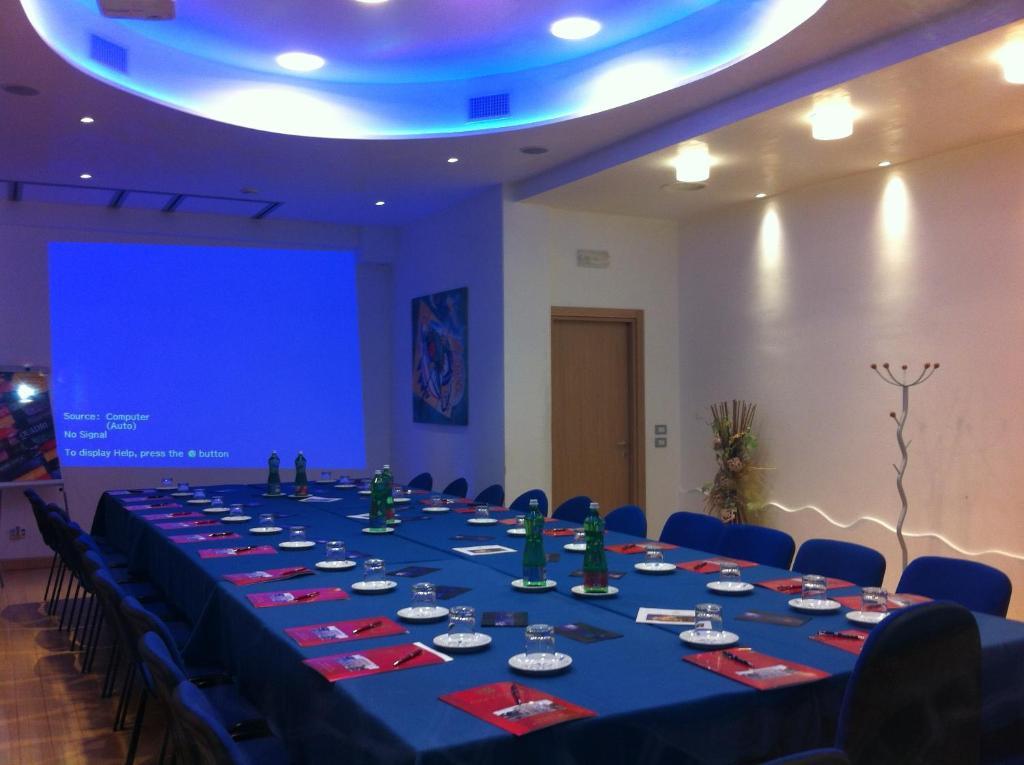 Hotel D'Altavilla Canosa di Puglia Luaran gambar