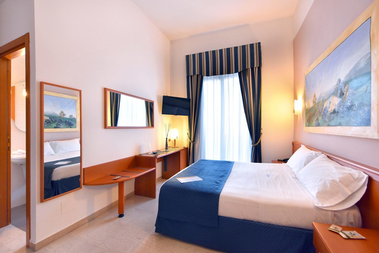 Hotel D'Altavilla Canosa di Puglia Luaran gambar